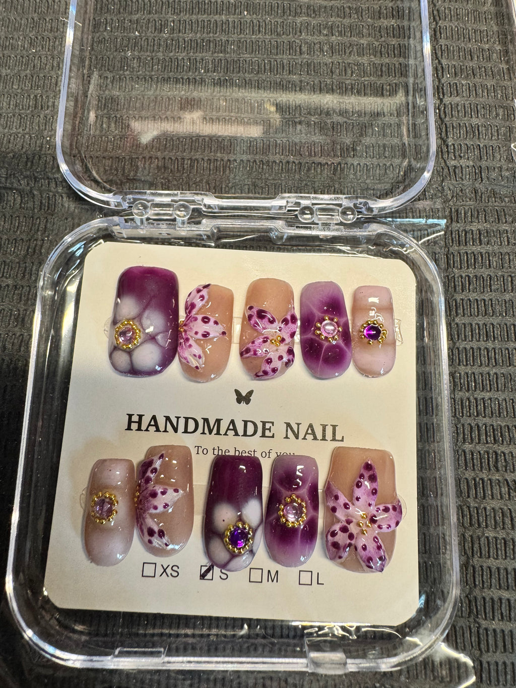 Lavender Haze 3D Flower Press-On Nails – Glossy Purple Ombre Acrylic-Look Set