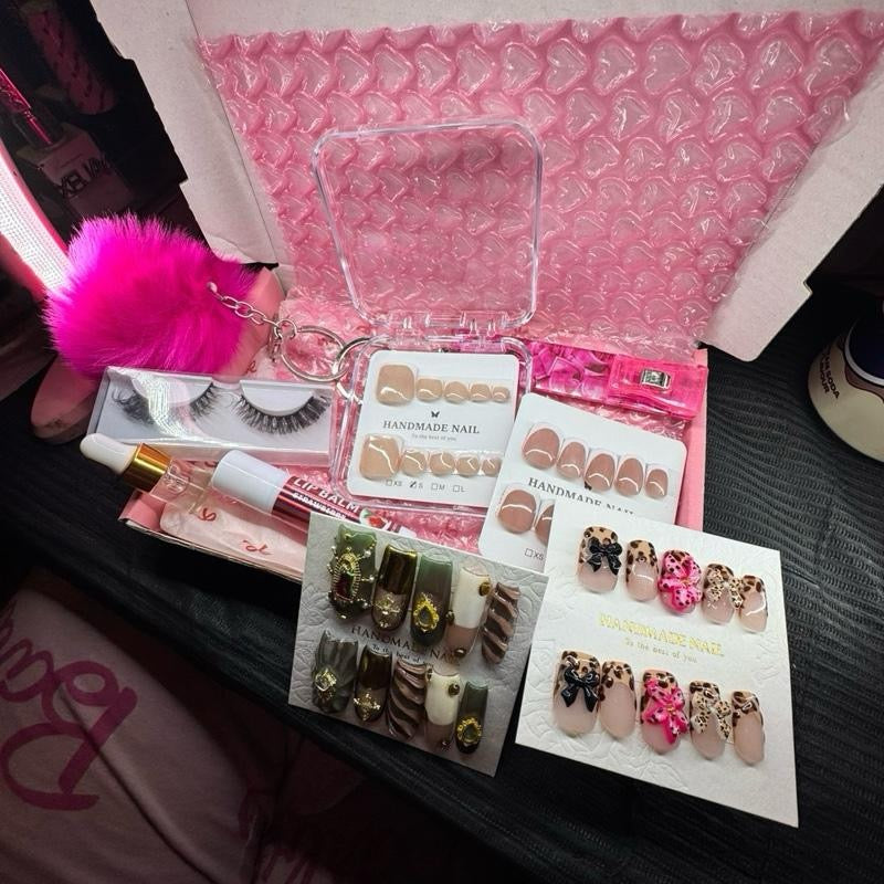 Monthly Subscription Box - Badbpressed - Handmade Press On Nails x3 & Press On Toenails