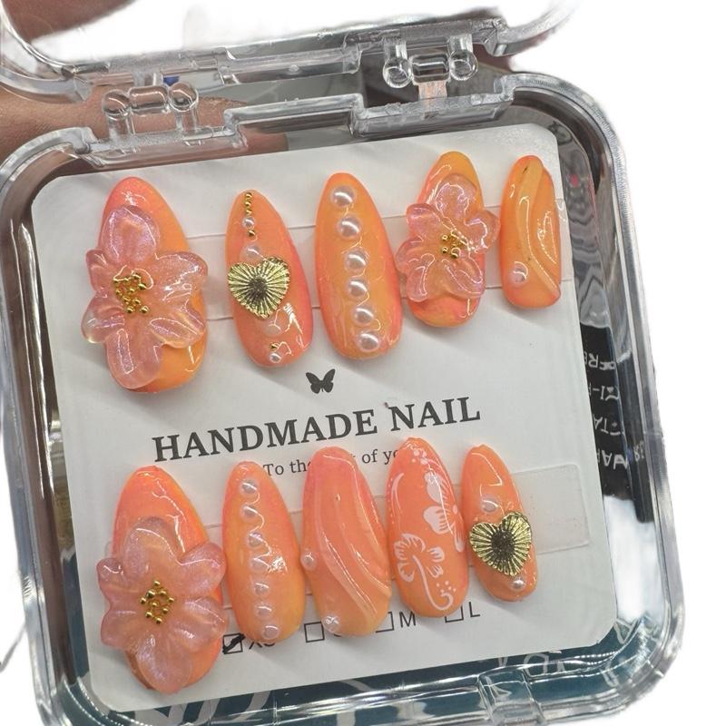 3D Floral Press-On Nails – Peach Ombre Acrylic-Look Set with Pearls & Gold Charm