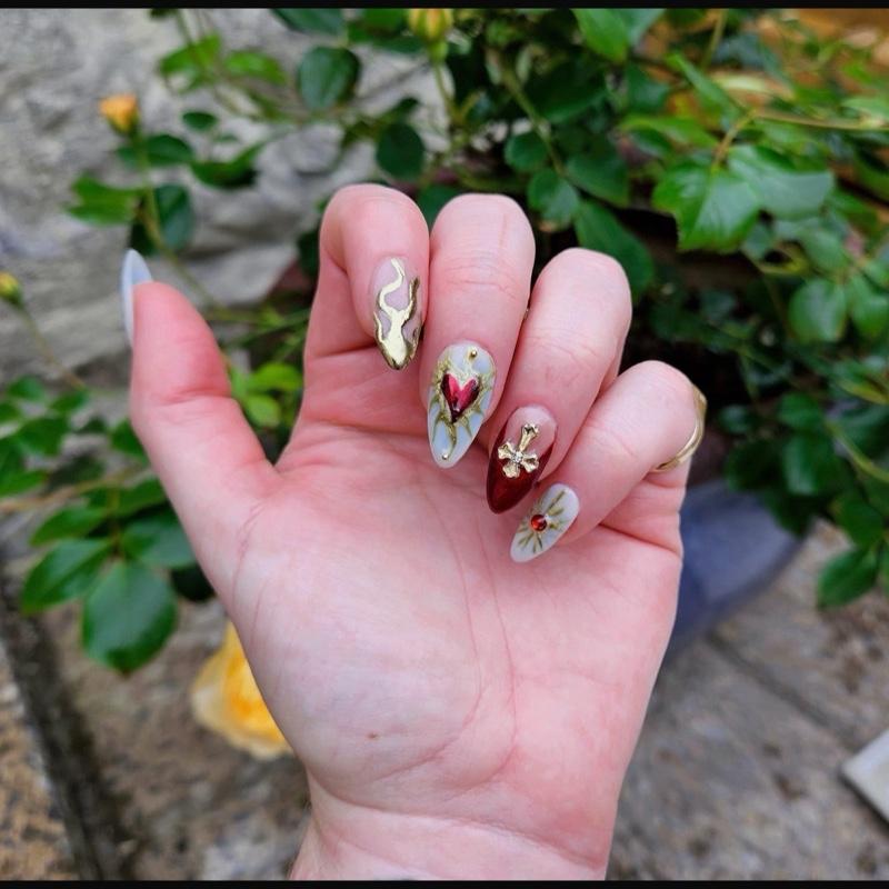 Handmade Press On Nails - Lana Del Rey Inspired Nails