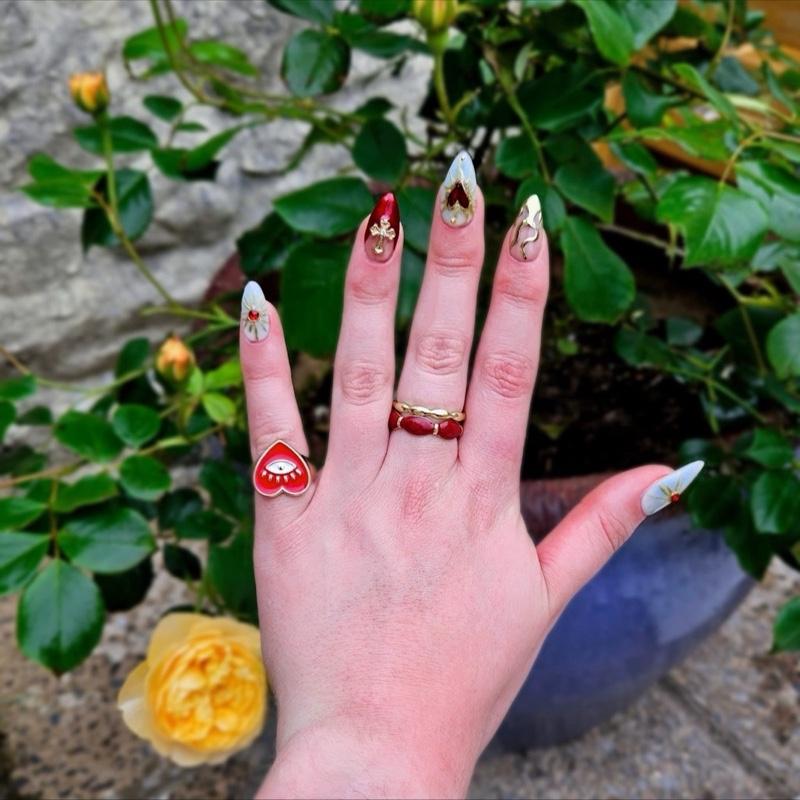 Handmade Press On Nails - Lana Del Rey Inspired Nails